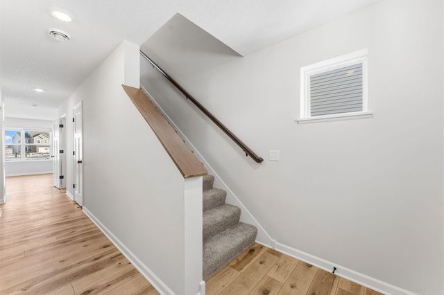 1216 Edge Circle, Jordan, MN 55352