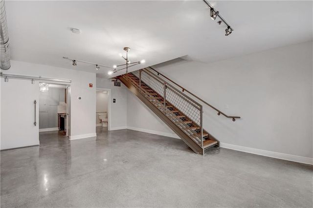 1601 E Cesar Chavez ST 102, Austin, TX 78702