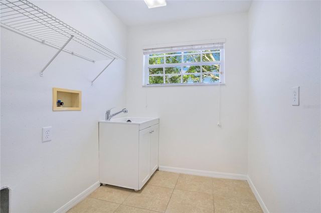13011 AVALON CREST COURT, Riverview, FL 33579
