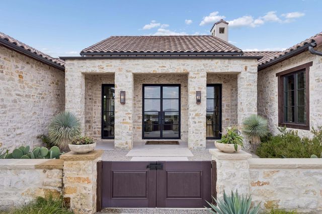 4005 Rancho Valencia Road, Aledo, TX 76008