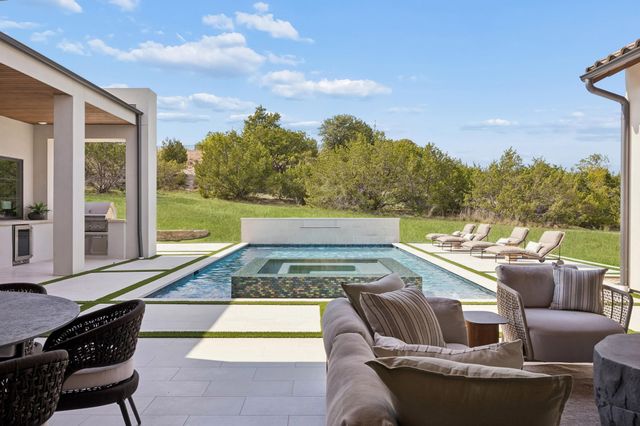 4005 Rancho Valencia Road, Aledo, TX 76008