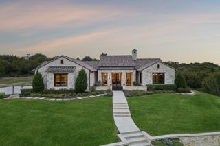 4005 Rancho Valencia Road, Aledo, TX 76008