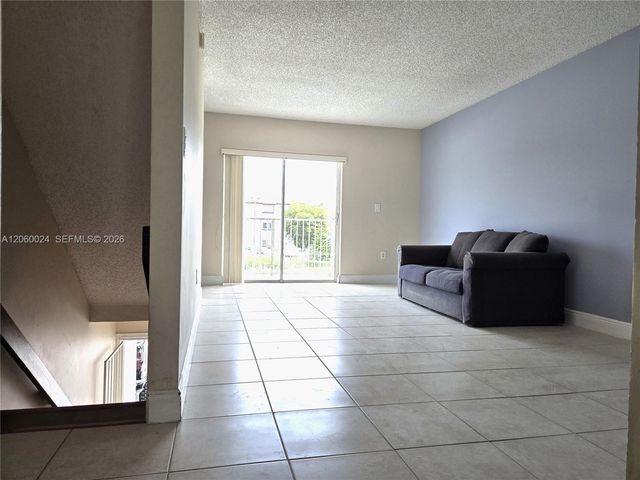 900 SW 104th Court B206, Miami, FL 33174