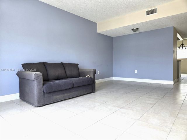 900 SW 104th Court B206, Miami, FL 33174