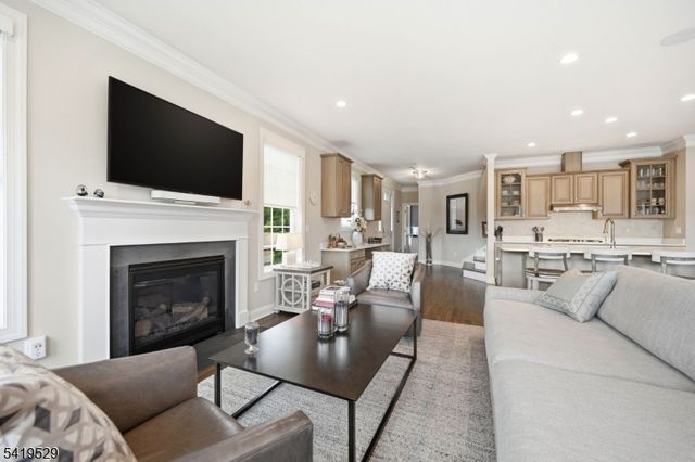 11 Lee Dr, Morris Twp., NJ 07960