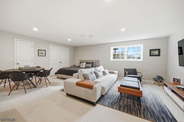11 Lee Dr, Morris Twp., NJ 07960