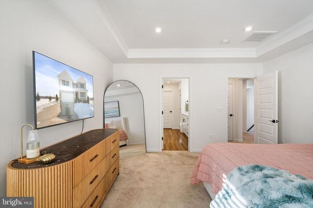 10100 GOVERNORS LN, Fredericksburg, VA 22408