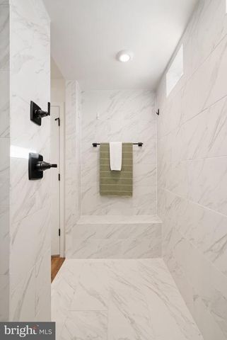 10100 GOVERNORS LN, Fredericksburg, VA 22408