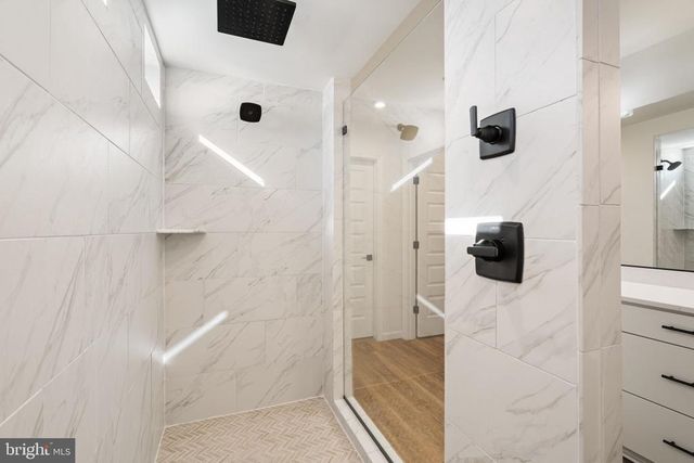 10100 GOVERNORS LN, Fredericksburg, VA 22408