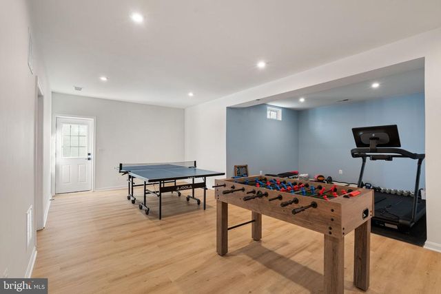 10100 GOVERNORS LN, Fredericksburg, VA 22408