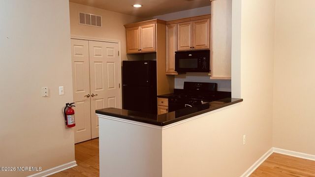 523 Sophee Lane 1000, Lakewood, NJ 08701