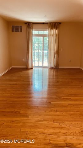 523 Sophee Lane 1000, Lakewood, NJ 08701