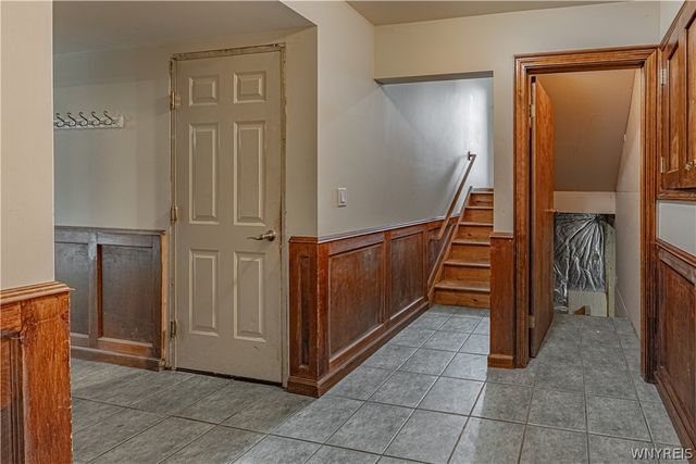 5507 Oakwood Drive, Pendleton, NY 14120