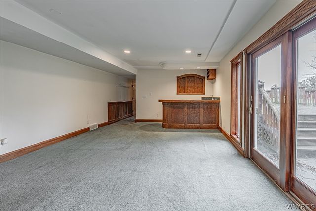 5507 Oakwood Drive, Pendleton, NY 14120