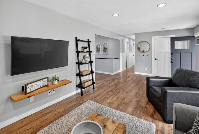861 Blaser Court, Sun Prairie, WI 53590