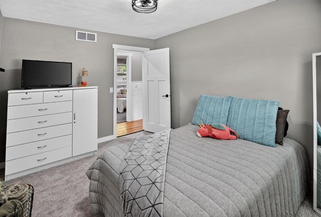 861 Blaser Court, Sun Prairie, WI 53590