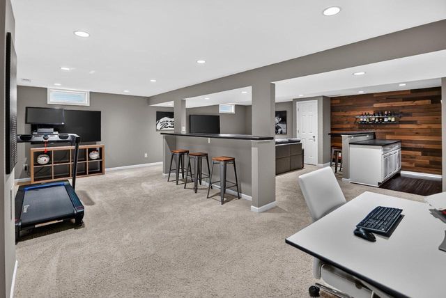 861 Blaser Court, Sun Prairie, WI 53590