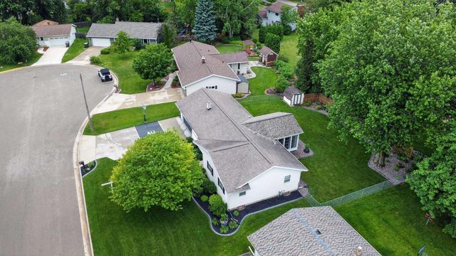 861 Blaser Court, Sun Prairie, WI 53590