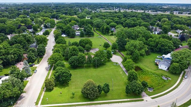 861 Blaser Court, Sun Prairie, WI 53590