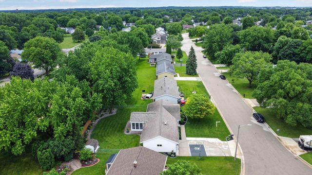 861 Blaser Court, Sun Prairie, WI 53590