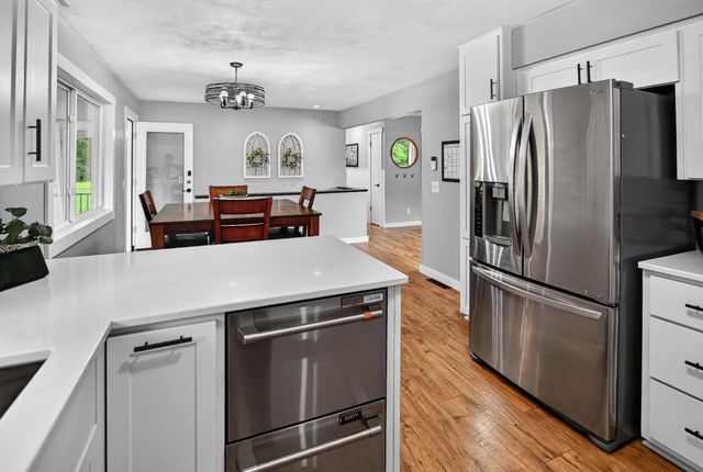 861 Blaser Court, Sun Prairie, WI 53590