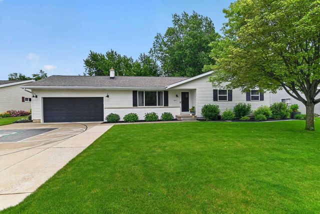 861 Blaser Court, Sun Prairie, WI 53590