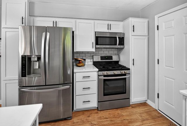 861 Blaser Court, Sun Prairie, WI 53590