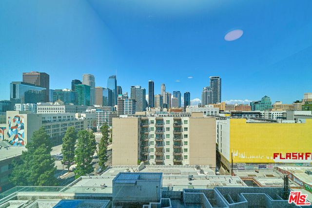 1050 S Grand Avenue 1008, Los Angeles, CA 90015