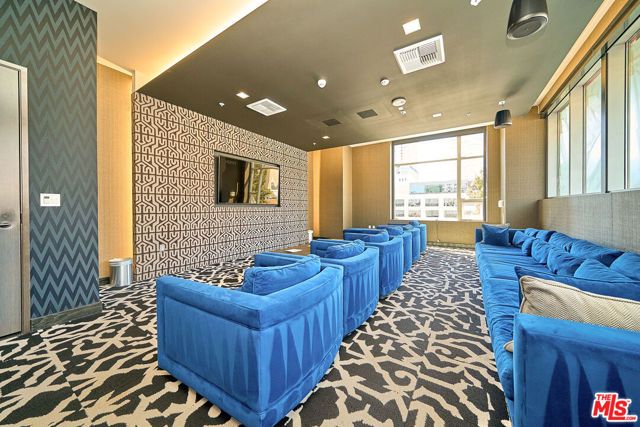 1050 S Grand Avenue 1008, Los Angeles, CA 90015