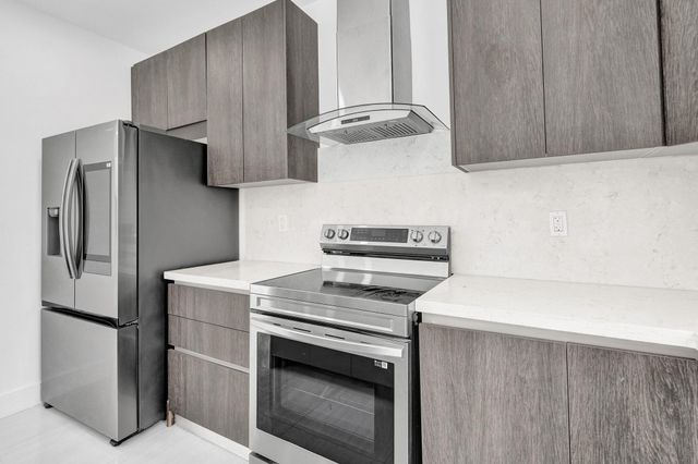 1213 W Las Olas Boulevard, Fort Lauderdale, FL 33312