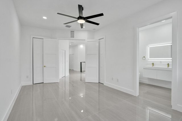 1213 W Las Olas Boulevard, Fort Lauderdale, FL 33312