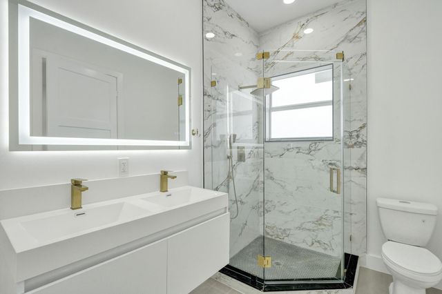 1213 W Las Olas Boulevard, Fort Lauderdale, FL 33312
