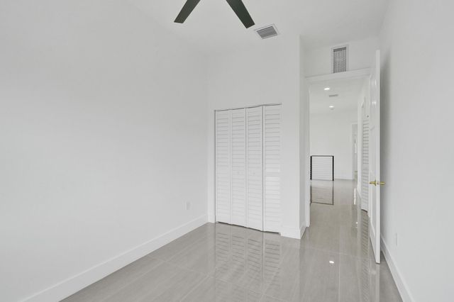 1213 W Las Olas Boulevard, Fort Lauderdale, FL 33312