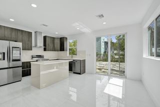 1213 W Las Olas Boulevard, Fort Lauderdale, FL 33312