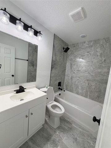 1423 N WEBSTER AVENUE, Lakeland, FL 33805