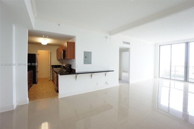 401 69th St PH101, Miami Beach, FL 33141