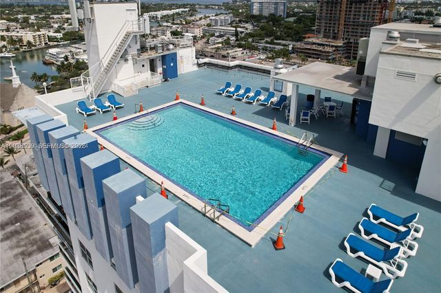 401 69th St PH101, Miami Beach, FL 33141
