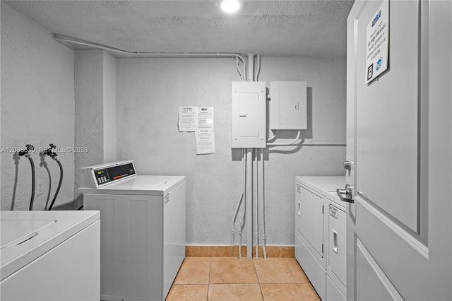 401 69th St PH101, Miami Beach, FL 33141