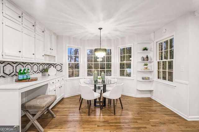 5464 Breathitt Drive SW, Lilburn, GA 30047