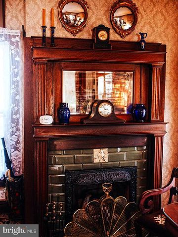 4141 MAIN ST, Chincoteague Island, VA 23336