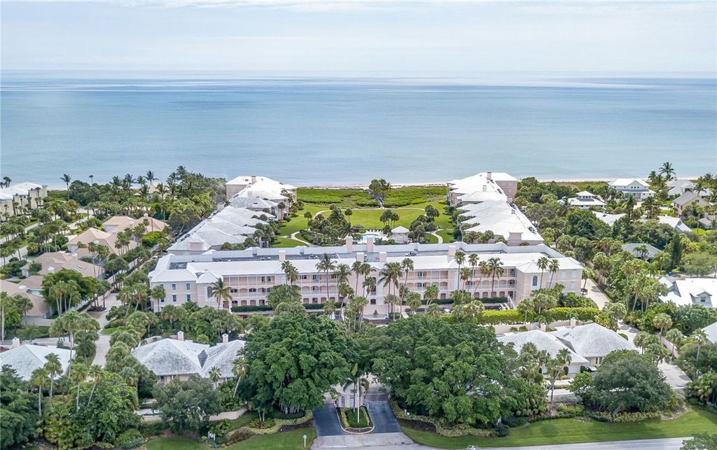 1250 W Southwinds Boulevard 210, Vero Beach, FL 32963