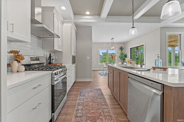 1265 Switchfoot Drive, Huntertown, IN 46748