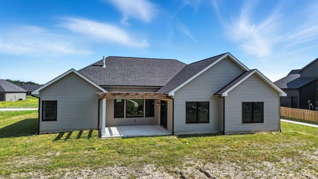 1265 Switchfoot Drive, Huntertown, IN 46748