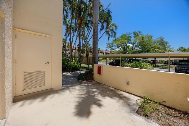 7510 SUNSHINE SKYWAY LANE S P4, St Petersburg, FL 33711