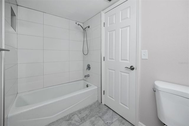 7510 SUNSHINE SKYWAY LANE S P4, St Petersburg, FL 33711