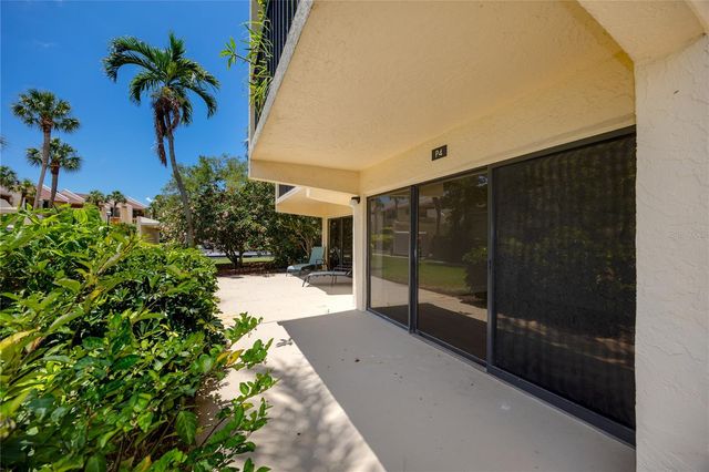 7510 SUNSHINE SKYWAY LANE S P4, St Petersburg, FL 33711
