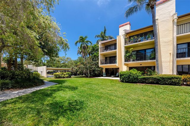 7510 SUNSHINE SKYWAY LANE S P4, St Petersburg, FL 33711