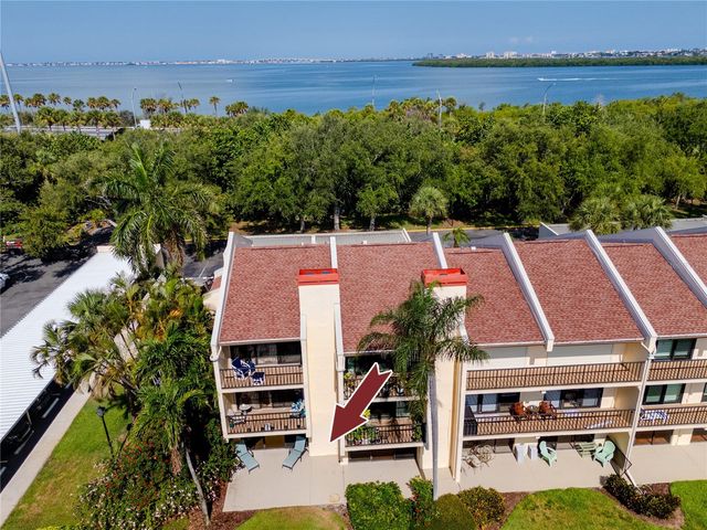 7510 SUNSHINE SKYWAY LANE S P4, St Petersburg, FL 33711
