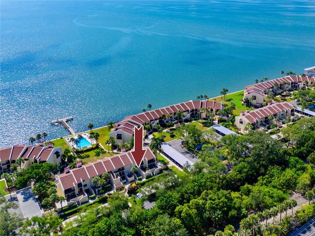7510 SUNSHINE SKYWAY LANE S P4, St Petersburg, FL 33711
