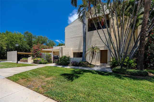 7510 SUNSHINE SKYWAY LANE S P4, St Petersburg, FL 33711